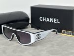 Chanel Double‑C logo One‑Piece Lens Fashion Sunglasses,Rhinestone Decorated/ Contrast‑Color
