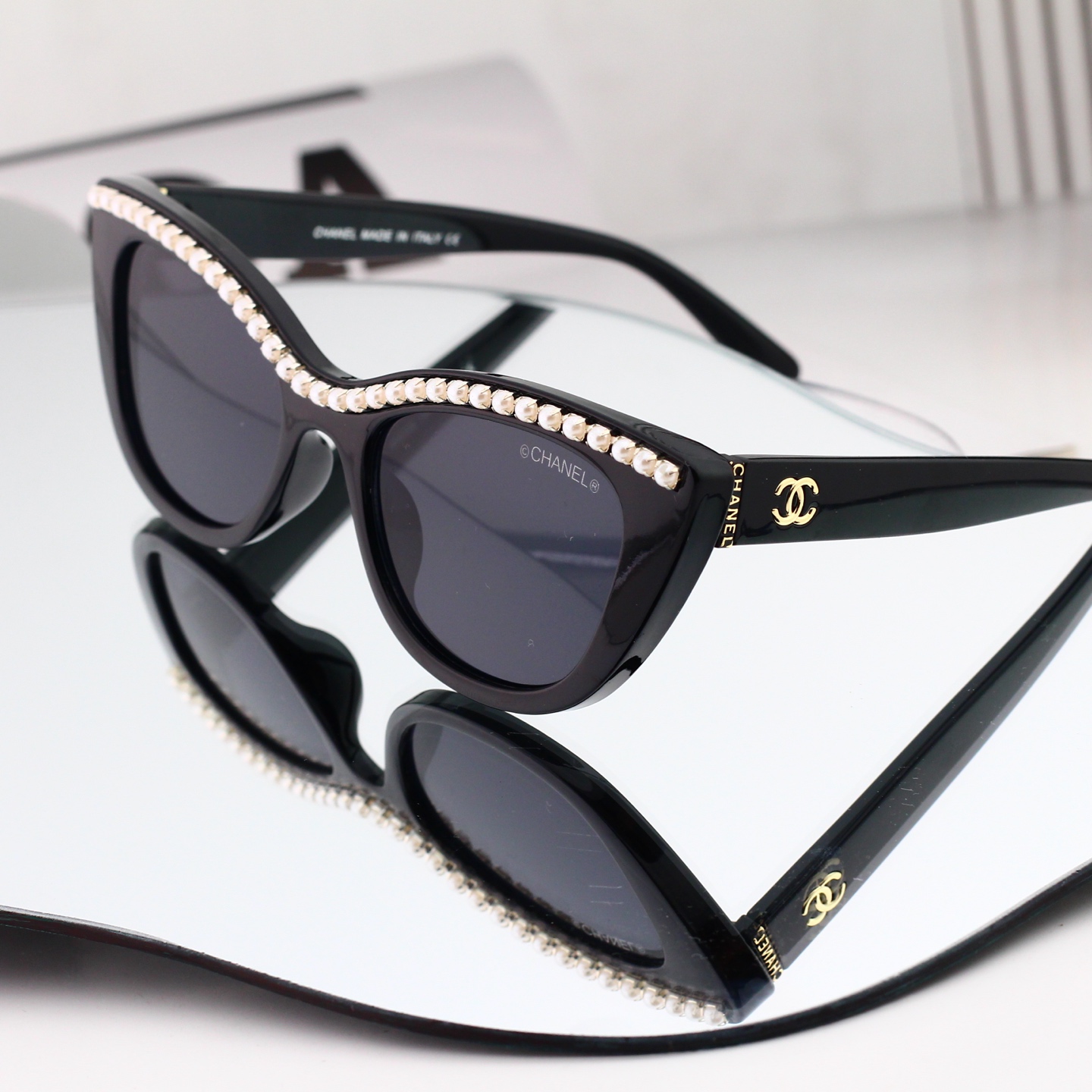 791f5f1b Chanel Fashion Retro Cat‑Eye Sunglasses Women Luxury Shades UV Protection - Image 1
