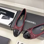 Chanel Burgundy Croc Embossed Patent & Black Bow Ballerina Flats with CC Logo - Image 2