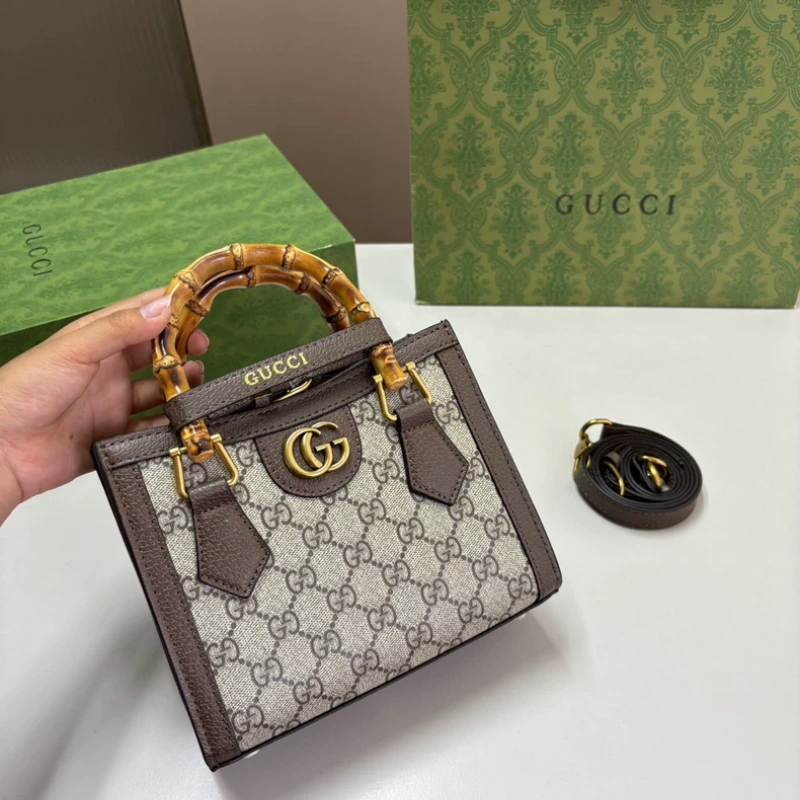 O1CN01OcSYYb1o6CnORG9bD_!!4611686018427381463-0-xy_item.jpg_790x10000Q90.jpg_ Gucci Diana Mini Top Handle Bag in GG Supreme Canvas with Bamboo Handle(without box) - Image 1