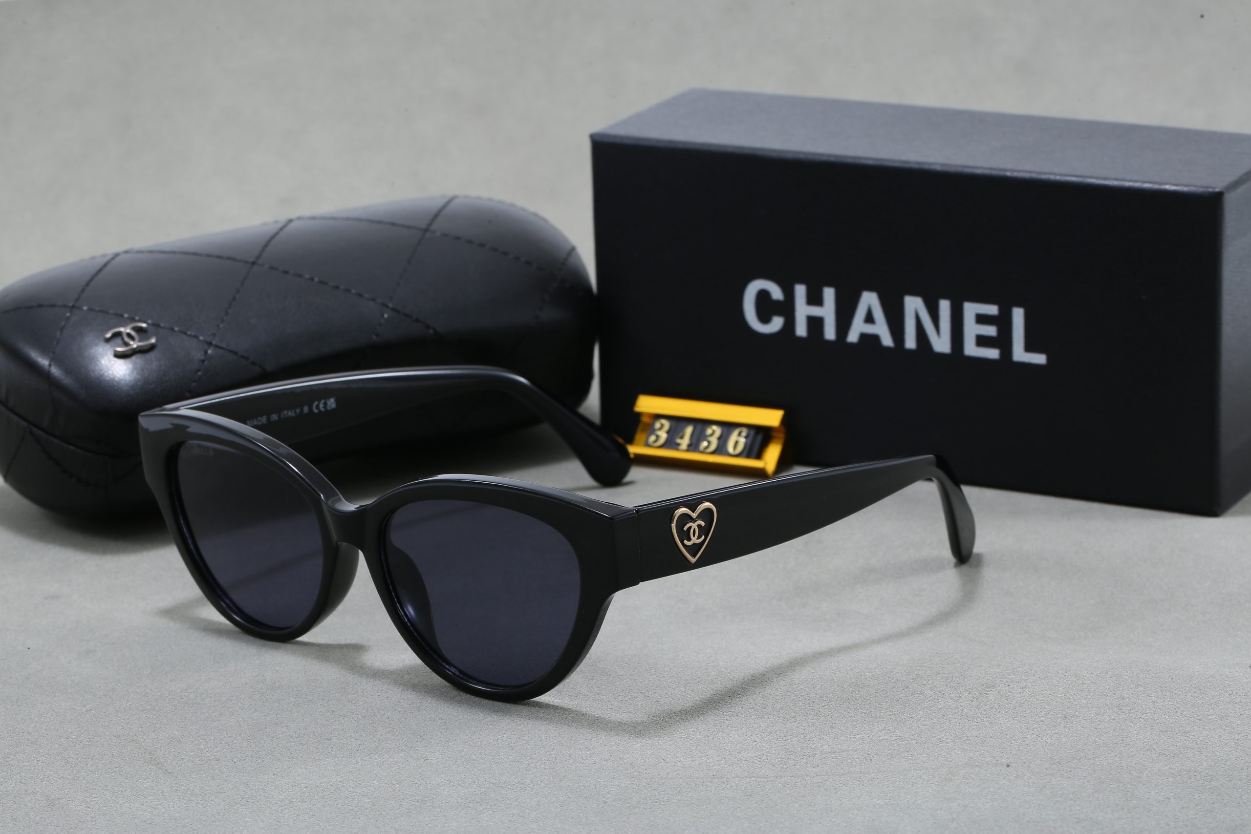 ceb9bd86 Chanel Retro Cat‑Eye/Butterfly Large‑Frame Fashion Sunglasses - Image 1