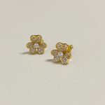VCA Frivole Full Diamond Clover Stud Earrings - Image 4