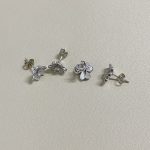 VCA Frivole Full Diamond Clover Stud Earrings - Image 10
