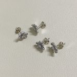 VCA Frivole Full Diamond Clover Stud Earrings - Image 11
