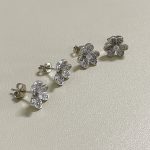 VCA Frivole Full Diamond Clover Stud Earrings - Image 12