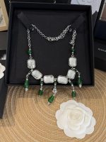 Chanel new geometric square retro grandmother's green water drop transparent sugar pendant necklace - Image 9