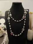Chanel new retro-style red diamond square lava polished pearl necklace