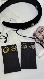 Chanel 26A new black enamel double C gold round hemispherical button earrings - Image 9