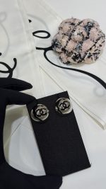 Chanel 26A new black enamel double C gold round hemispherical button earrings - Image 14
