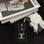 Chanel new 26b half diamond double C necklace - Image 3