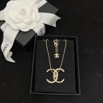 Chanel new 26b half diamond double C necklace - Image 8