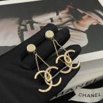 Chanel new 26b half pearl fringe earrings - Image 2