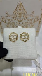 Dior 26SS New Gold-toned Full Rhinestone CD Cutout Chain Circle Stud Earrings - Image 10