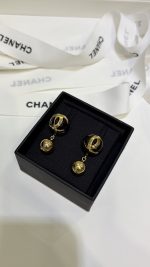 Chanel 26B New Resin Pearl Double C Gold Bead Earrings, available in black and white - Image 6