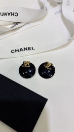 Chanel New Round Resin Double C Stud Earrings , Black / White - Image 7
