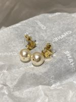 Chanel New Minimalist Gold-toned Smooth Double C Pearl Earrings - Image 8
