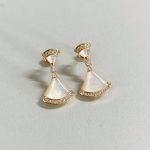 BV Mother of Pearl Long Dress Shaped Stud Earrings,Red/Green/White - Image 2