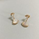 BV Mother of Pearl Long Dress Shaped Stud Earrings,Red/Green/White - Image 6
