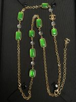 Chanel New Vintage Emerald Green Square Crystal Glass Beaded Long Sweater Chain Necklace - Image 8