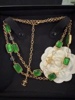 Chanel New Vintage Emerald Green Square Crystal Glass Beaded Long Sweater Chain Necklace - Image 4