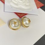Chanel CC Logo Round Button Stud Earrings (Gold Tone with Imitation Pearl) - Image 6
