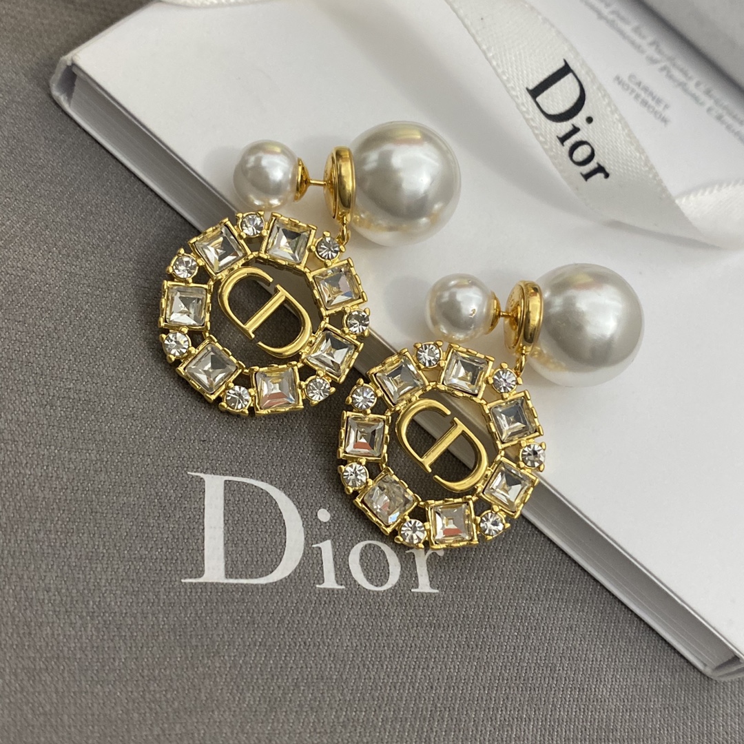 wsxc1789660348048_0 Dior Vintage Faux Pearl Drop Earrings with Rhinestone CD Logo Pendant (Luxury Gold Tone) - Image 1