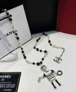 Chanel Limited Edition Black & White Faux Pearl Sweater Chain with Enamel Sailor Robot Charm (Interlocking CC Long Necklace) - Image 3