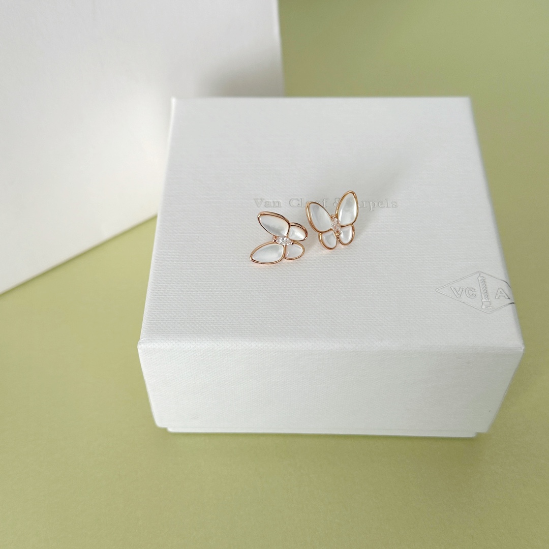wsxc1789911617961_0 VCA Mother-of-Pearl Butterfly Stud Earrings with Real Gold Plating - Image 1