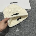 Chanel Chunky Knit Beanie with 3D CC Logo – Minimalist, Chic & Comfortable – Unisex - Image 12