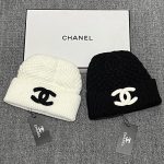 Chanel Chunky Knit Beanie with 3D CC Logo – Minimalist, Chic & Comfortable – Unisex - Image 2
