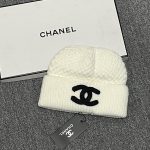 Chanel Chunky Knit Beanie with 3D CC Logo – Minimalist, Chic & Comfortable – Unisex - Image 4