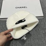 Chanel Chunky Knit Beanie with 3D CC Logo – Minimalist, Chic & Comfortable – Unisex - Image 5