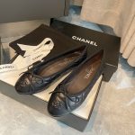 Chanel Classic Quilted Bow Ballerina Flats with CC Logo - Elegant Office Lady Shoes-Black