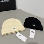 Alo Yoga Classic Square Logo Knit Beanie - Minimalist Cuffed Winter Hat for Warmth & Versatility - Image 3