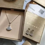 BVLGARI Divas' Dream Full Pavé Diamond Fan Necklace & Earrings, Luxury Jewelry Gift Box, Iconic Small Skirt Collection - Image 4