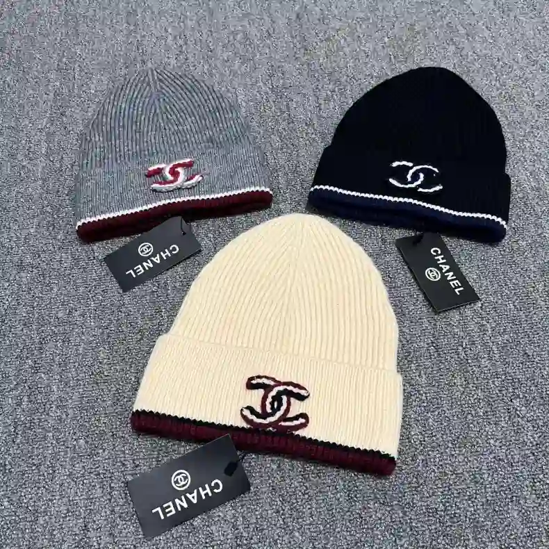 wsxc1790440036234_7 Chanel Classic Color-Block Stripe Knit Beanie with 3D CC Logo, Unisex Autumn/Winter Fashion Accessory - Image 1