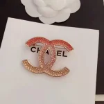 Chanel Double C Gradient Pink Crystal Brooch, Gold tone Metal Pin, Vintage Light Luxury - Image 5