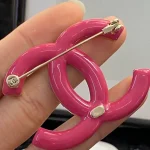 Chanel Double C Gradient Pink Crystal Brooch, Gold tone Metal Pin, Vintage Light Luxury - Image 6