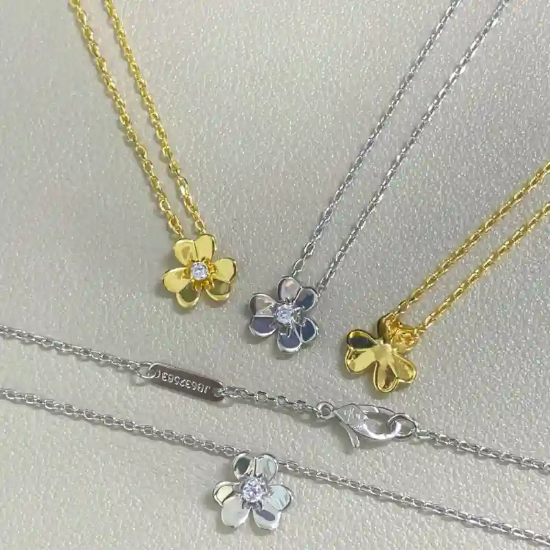 wsxc1790699682888_2 VCA-inspired clover necklace, rhinestone studded center. - Image 1