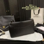 Chanel Flap Bag in Caviar Leather with Gold Hardware (without box) - Image 6