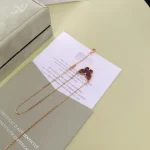 VCA Lucky Alhambra butterfly pendant,  tiger’s eye. - Image 4